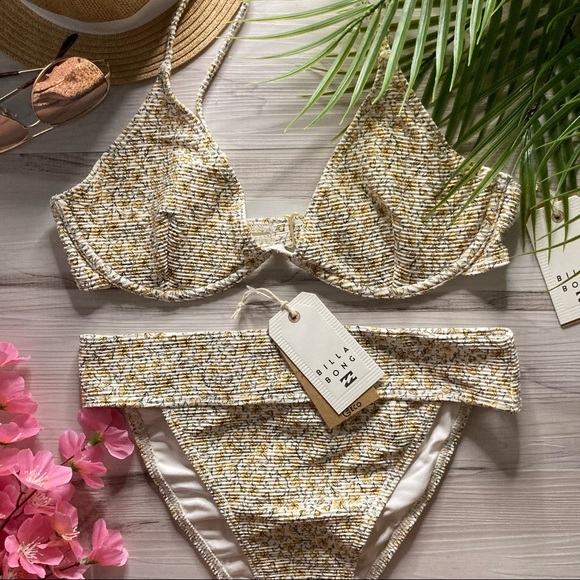 Billabong 🍍 Summer Love Ribbed Underwire Bikini Top |Aruba High Rise Bottom - Picture 3 of 15